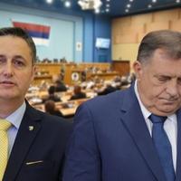 Bećirović poručio Dodiku: Teza o "mirnom razlazu" predstavlja opasnu iluziju
