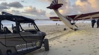 Ukrao avion s aerodroma pa sletio na plažu: Kaže nije kriv