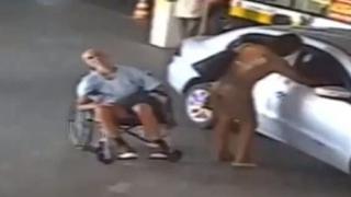 Bizaran slučaj: Brazilka mrtvog ujaka u invalidskim kolicima dovela u banku da digne kredit