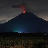 Erupcija vulkana Semeru u Indoneziji
