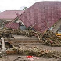 U poplavama u Indoneziji 26 poginulih i najmanje šest nestalih