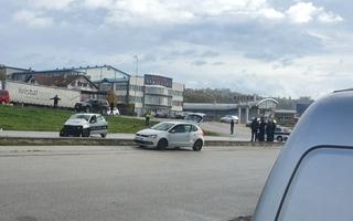 Nesreća u Vitezu: U sudaru učestvovalo i policijsko vozilo 