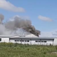 Eksplozija u fabrici za preradu drveta u Rumi: Četiri osobe povrijeđene