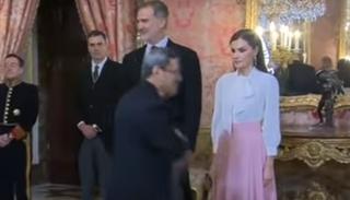 Iranski ambasador se odbio rukovati sa španskom kraljicom