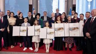 Završena Svečana sjednica Grada Sarajeva u Vijećnici: Dodijeljene Šestoaprilske nagrade
