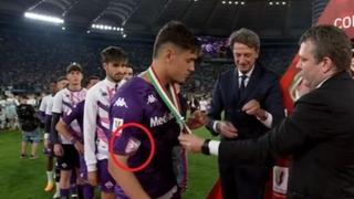 Zanimljiva scena prilikom dodjele medalja: Kao da igraču Fiorentine nije bio dovoljan poraz od Intera