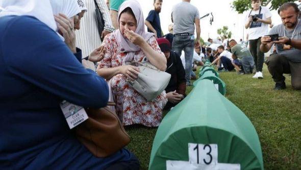 Još se traga za posmrtnim ostacima gotovo 1.000 žrtava genocida u Srebrenici - Avaz