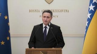 Bećirović kritikovao vaskršnji sabor, ima i poruku o okupljanju predstavnika Bošnjaka