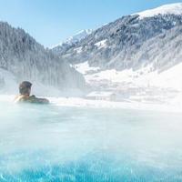Zimsko kupanje s pogledom na Alpe: Vrući bazen zbog kojeg ćete poželjeti otputovati u Austriju