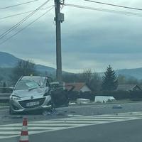 Sudar kamiona i automobila kod Viteza: Tri osobe povrijeđene 