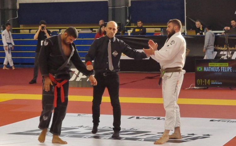 Na "Serbia national pro jiu-jitsu Championshu" koji je održan u sportskoj dvorani Šumice nastupilo je 200 boraca