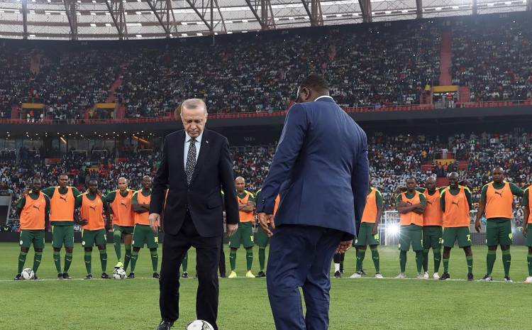 Erdoan prisustvovao otvorenju Nacionalnog stadiona Senegala 