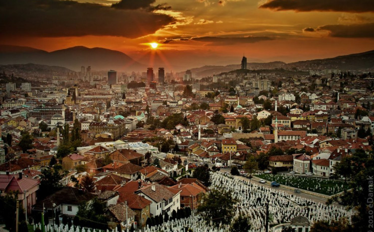Za sve Sarajlije i one koji vole Grad, Grbavica je jedan od simbola Sarajeva