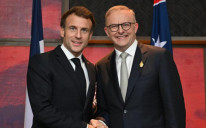 Anthony Albanese susreo se francuskim predsjednikom Emmanuelom Macronom na Baliju
